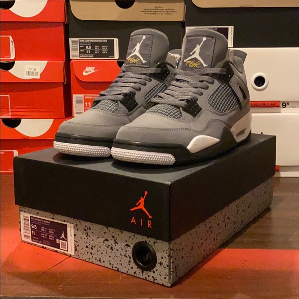 Jordan 4 Retro Cool Gray
